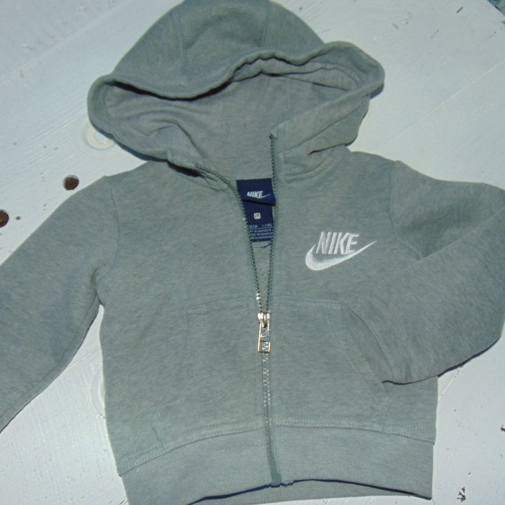 Nike zip front fleece hoodie size 2T